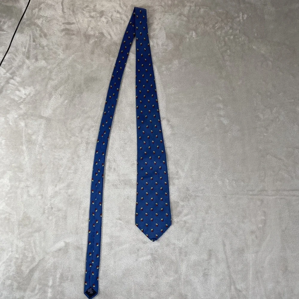 Brooks Brothers Makers Tie Lady Bug Leaf Silk Made in USA